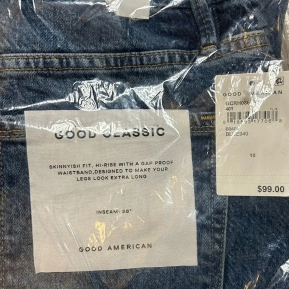 NWT - Good American‎ “Good Classic” Skinnyish Fit Jeans - Picture 4 of 4